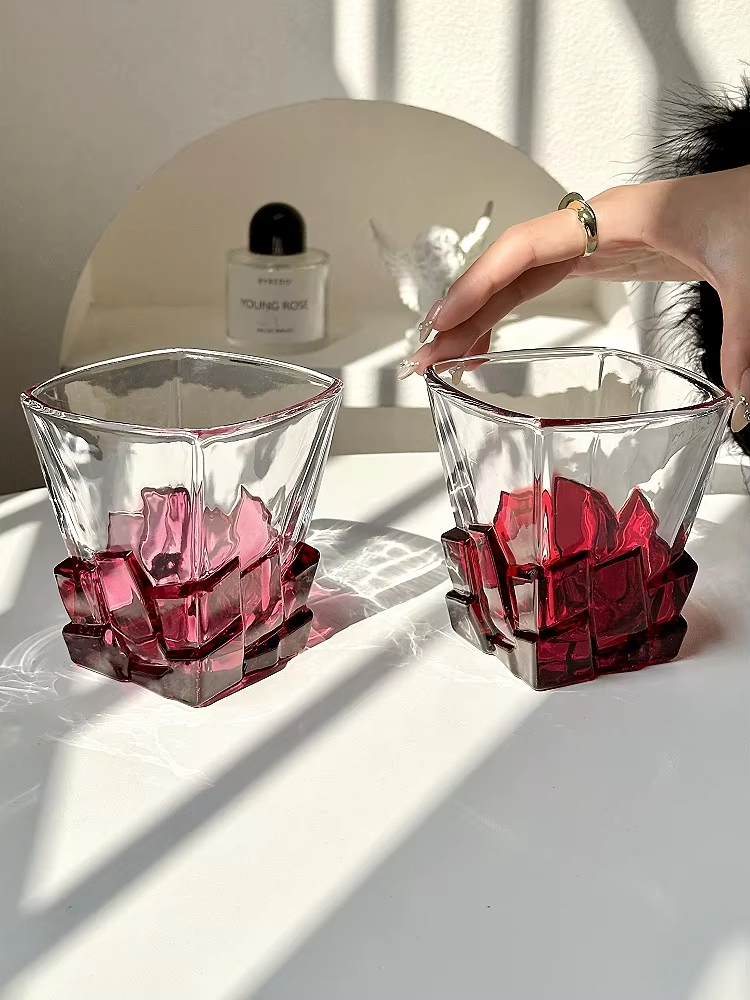 Creative Light Luxury Space Go - đánh giá và giá Wine In Beer Glass