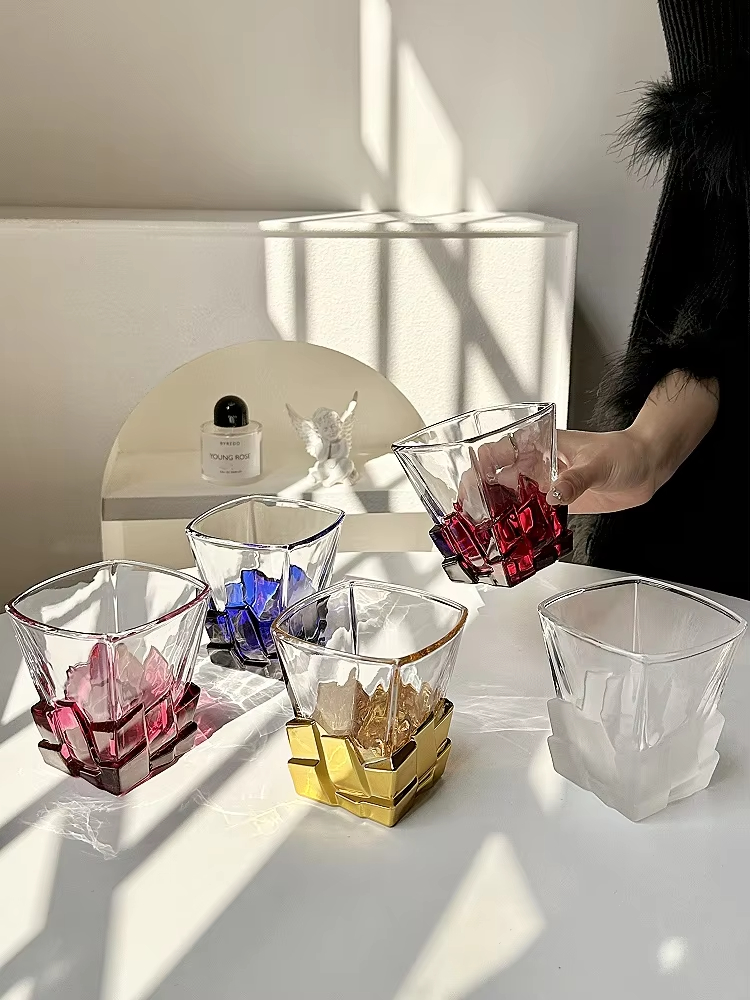 Creative Light Luxury Space Go - đánh giá và giá Wine In Beer Glass