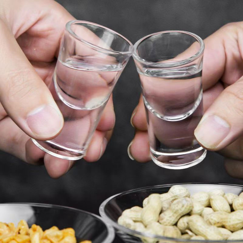 10ml/15ml Baijiu Goblet Shot G - đánh giá và giá Wine Beer Spirit